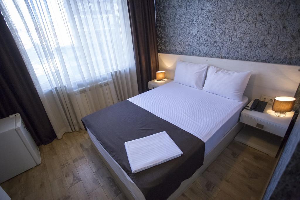 Batus Otel Batum Oda fotoğraf
