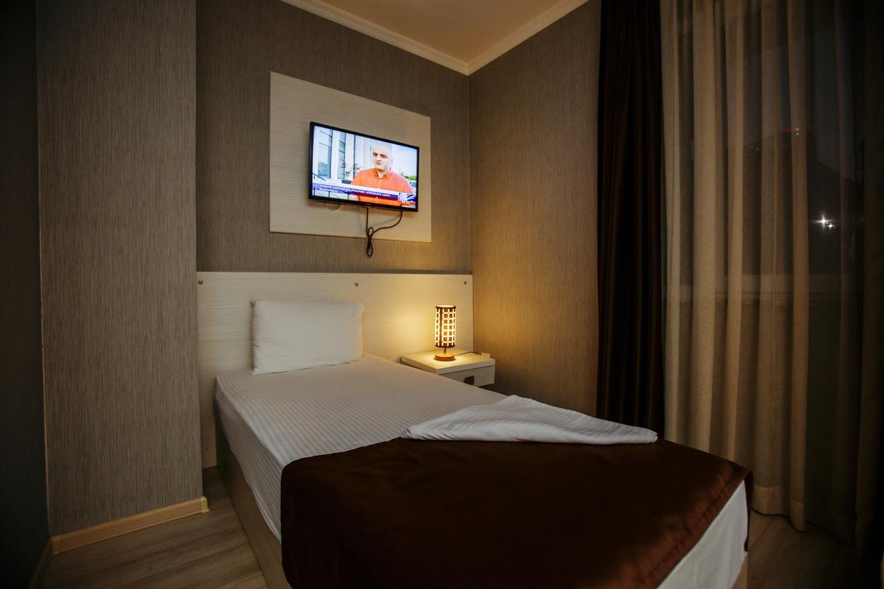 Batus Otel Batum Dış mekan fotoğraf